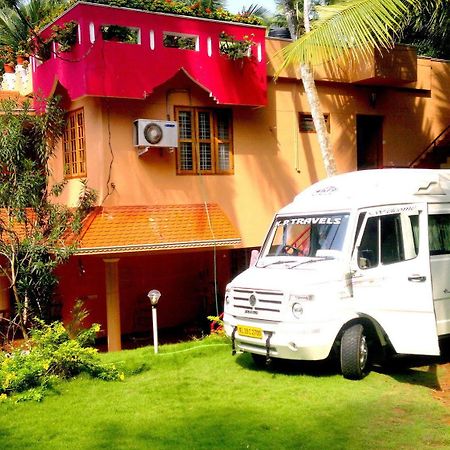 Ganesh House Homestay Kovalam Exterior foto