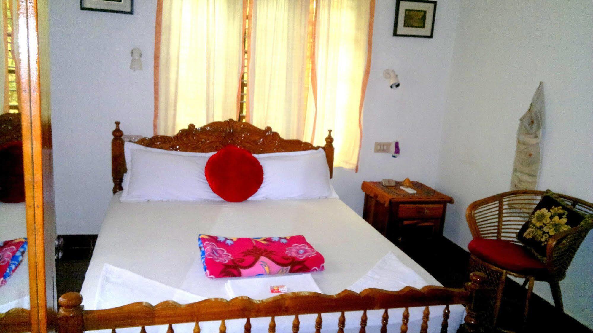 Ganesh House Homestay Kovalam Exterior foto